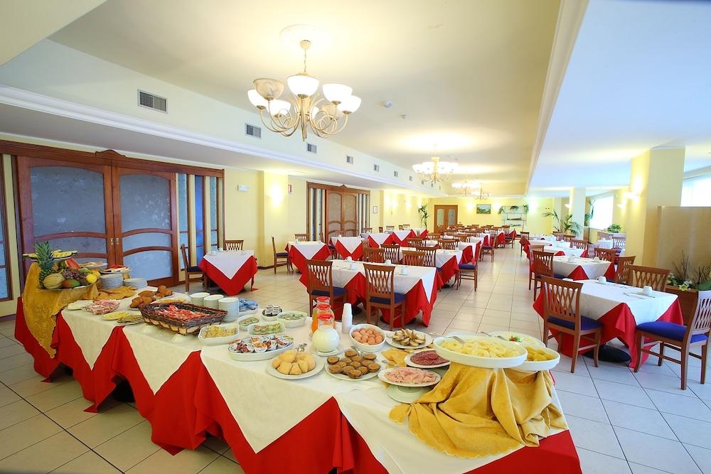 Partenone Resort Hotel Riace Marina Exterior foto